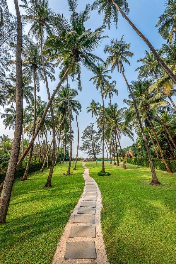 Saffronstays Thalassea, Alibaug - Picturesque Sea-Facing Villa With Colonial Decor Alibág Kültér fotó