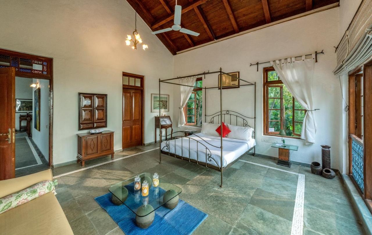 Saffronstays Thalassea, Alibaug - Picturesque Sea-Facing Villa With Colonial Decor Alibág Kültér fotó