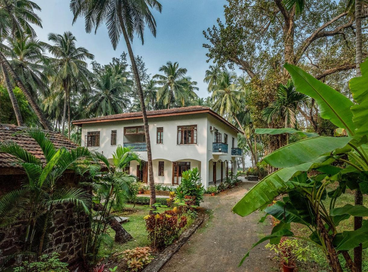Saffronstays Thalassea, Alibaug - Picturesque Sea-Facing Villa With Colonial Decor Alibág Kültér fotó
